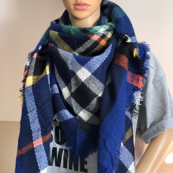 Plaid Triangle Scarf - Picture 2 of 5